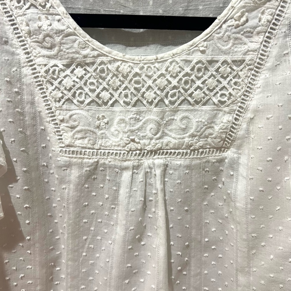 Solitaire White Boho  Top Flutter Sleeve Lace Blouse SZ XL EUC - Picture 3 of 8